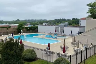 102 Duvall Ln, Gaithersburg, MD 20877 - Photo 1