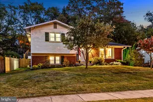 812 Cabin John Pkwy, Rockville, MD 20852 - Photo 1