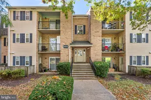 18324 Streamside Dr, Gaithersburg, MD 20879 - Photo 1