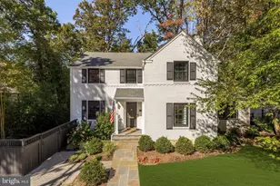 5106 Brookview Dr, Bethesda, MD 20816 - Photo 1