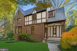 5710 Warwick Pl, Chevy Chase, MD 20815 - Photo 1