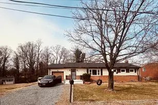 5715 Linda Ln, Temple Hills, MD 20748 - Photo 1