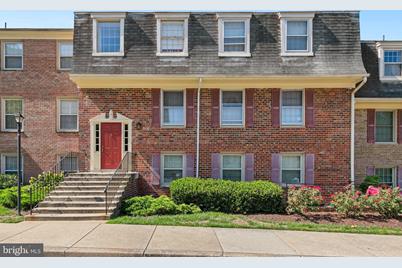 6036 Westchester Park Drive #6036 T-1, College Park, MD 20740 - Photo 1