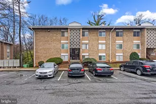 574 Wilson Bridge Dr, Oxon Hill, MD 20745 - Photo 1