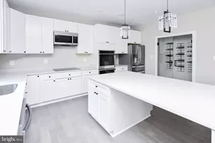 16305 Ayrwood Ln, Bowie, MD 20716 - Photo 18