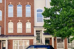 920 Pine Forest Ln, Upper Marlboro, MD 20774 - Photo 1