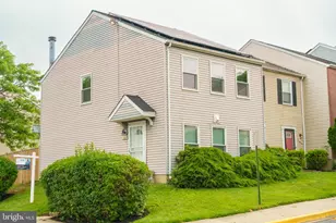 2133 N Anvil Ln, Temple Hills, MD 20748 - Photo 1