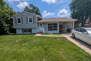 4 Lakecrest Cir, Greenbelt, MD 20770 - Photo 1