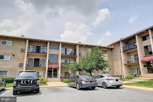 7615 Fontainebleau Dr, Hyattsville, MD 20784 - Photo 1