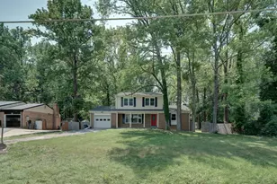 7207 Robin Hood Dr, Upper Marlboro, MD 20772 - Photo 1