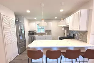 8107 Phelps Pl, District Heights, MD 20747 - Photo 1