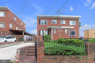 8305 Navahoe Dr, Silver Spring, MD 20903 - Photo 1