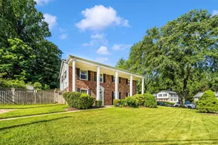 6901 Fawncrest Dr, Capitol Heights, MD 20743 - Photo 1