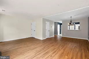 4119 Candy Apple Ln, Suitland, MD 20746 - Photo 6