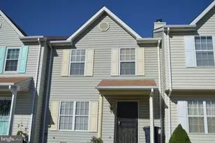 2905 Charredwood Dr, District Heights, MD 20747 - Photo 1