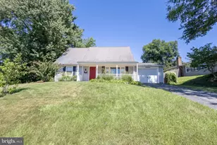 12202 Foxhill Ln, Bowie, MD 20715 - Photo 1