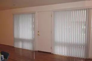 532 Wilson Bridge Dr, Oxon Hill, MD 20745 - Photo 1