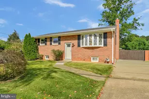 6704 Crafton Ln, Clinton, MD 20735 - Photo 1