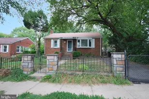 5028 Nantucket Rd, College Park, MD 20740 - Photo 1