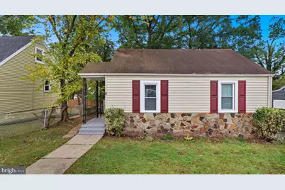 8 Vale Place, Capitol Heights, MD 20743 - Photo 1