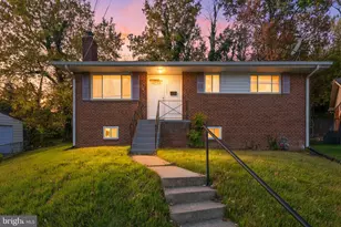 3001 Fairhill Ct, Suitland, MD 20746 - Photo 1