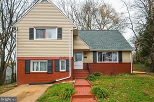 6019 Sarvis Ave Riverdale Md 20737 Mls Mdpg549388 Redfin