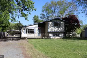 143 Pennick Dr, Stevensville, MD 21666 - Photo 1