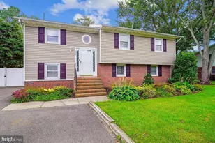 204 Skipper Ln, Chester, MD 21619 - Photo 1