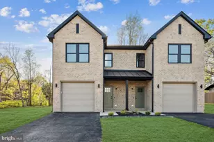 1119 Pennsylvania Ave, Hagerstown, MD 21742 - Photo 1