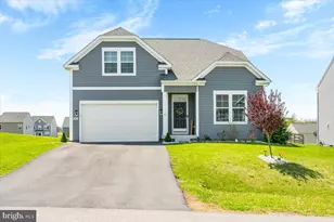 18019 Donegall Ct, Hagerstown, MD 21740 - Photo 1