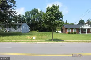 71 Nottingham Rd, Hagerstown, MD 21740 - Photo 1