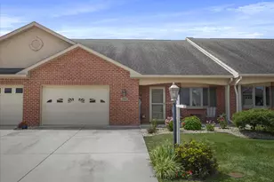 19445 Sapphire Dr, Hagerstown, MD 21742 - Photo 1