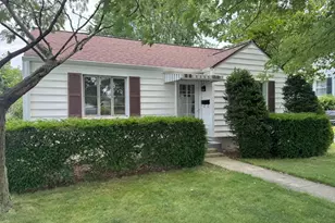 1120 Sunnyside Dr, Hagerstown, MD 21742 - Photo 1