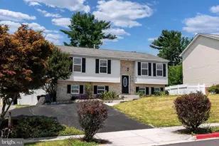 924 Kasinof Ave, Hagerstown, MD 21742 - Photo 1