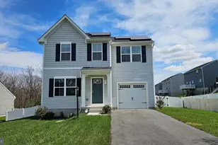 6 Charlotte St, Hagerstown, MD 21740 - Photo 1