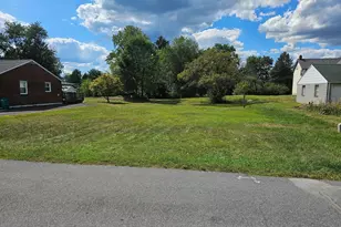 10918 Clinton Ave, Hagerstown, MD 21740 - Photo 1