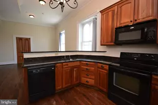 37 S Prospect St, Hagerstown, MD 21740 - Photo 1