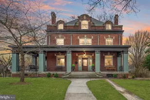 940 Oak Hill Ave, Hagerstown, MD 21742 - Photo 1