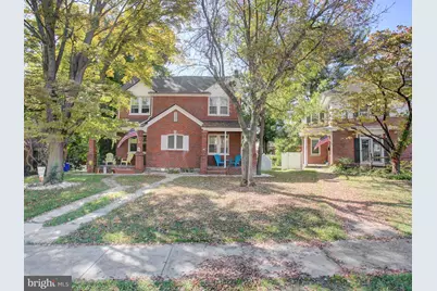 27 E Irvin Avenue, Hagerstown, MD 21742 - Photo 1