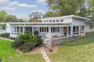 1924 Applewood Cir, Hagerstown, MD 21740 - Photo 1