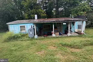 8042 Avis Mill Rd, Williamsport, MD 21795 - Photo 1