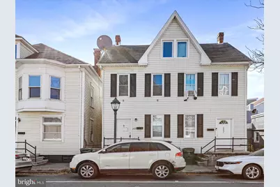 209 E Washington Street, Hagerstown, MD 21740 - Photo 1