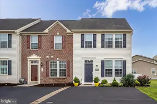 727 Wye Oak Dr, Fruitland, MD 21826 - Photo 1