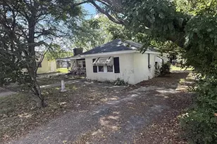 214 N Dulany Ave, Fruitland, MD 21826 - Photo 1