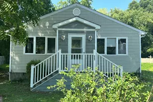 427 Bank St, Pocomoke City, MD 21851 - Photo 1