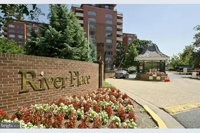 1011 Arlington Boulevard #926, Arlington, VA 22209 - Photo 1