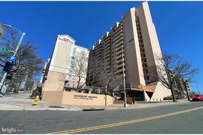 1301 N Courthouse Road N #1006, Arlington, VA 22201 - Photo 1