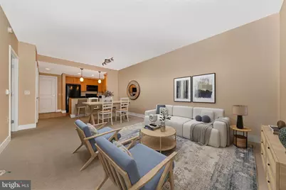 2001 15th Street N #902, Arlington, VA 22201 - Photo 1