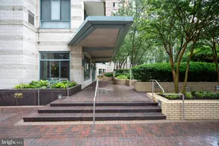 851 N Glebe Rd, Arlington, VA 22203 - Photo 1