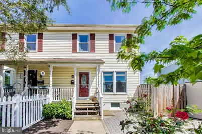 1945 S Lowell Street S, Arlington, VA 22204 - Photo 1